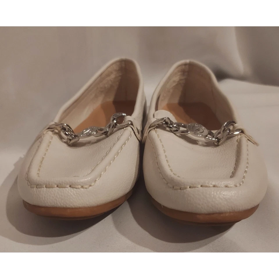Nautica Womens Egret Chain Accented Raintree Loafers Size 7.5 - Image 3 of 4
