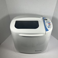 Magic Chef VBM-200C1 Bread Maker Small Crack ...