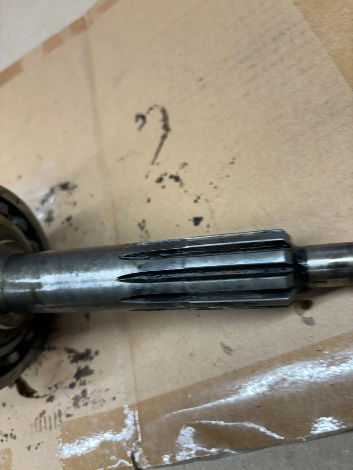 雪佛兰 GMC 卡车 SM465 SM 465 MUNCIE 4 速输入轴线齿轮夹! — 第 3/4 张图片