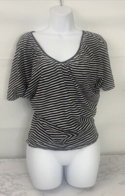 Express Short Sleeve Boho Blouse Womens XS Black White Striped V Neck Top Y