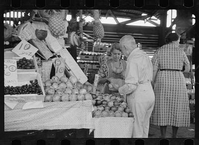 New Orleans Louisiana 1936 Market Fruit Vendor Cash Sales Marketplace