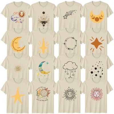 Boho Sonne und Mond Erwachsene T-Shirt Sterne Kosmisch Himmlisch Geschenk