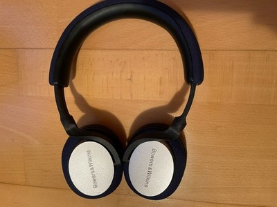 Bower & Wilkins B&W PX Wireless Bluetooth Headphones Schwarz
