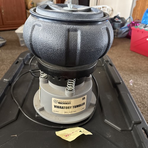 Central Machinery Vibratory Tumbler 5lbs Capacity 67617