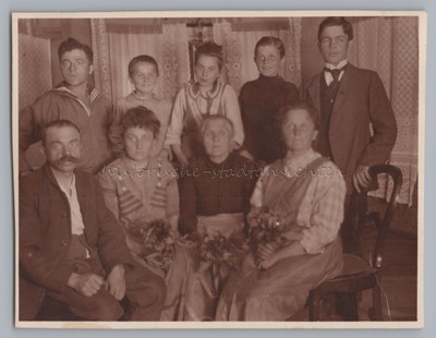 Family in Apartment Portrait in 1916 - Old Photo 1910s