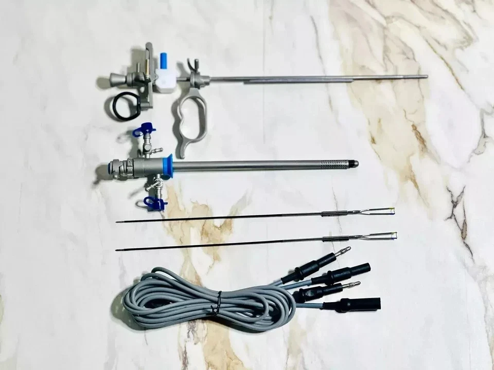 Resectoscopio Bipolar Elemento de Trabajo y Funda 26fr Compatible con Storz Foto 2 de 4