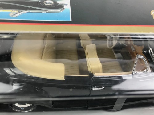 Maisto #31817 Maßstab 1:18 1955 BMW 502 Special Edition Diecast schwarz - Bild 9 von 12