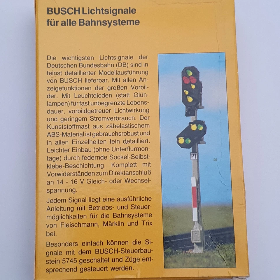 BUSCH 5821 HO Scale Green-Red Stop Block Signal Lights. W Germany 1990 - Image 4 of 4