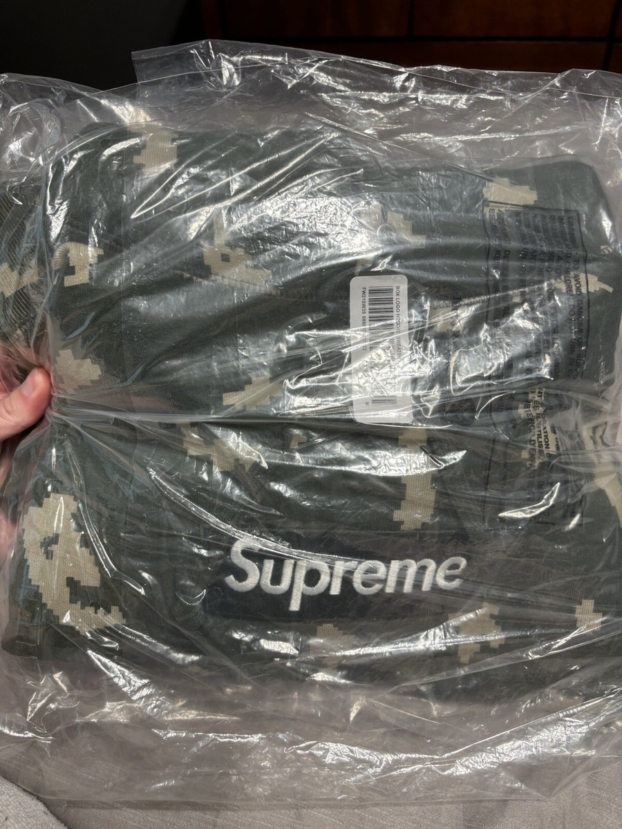 Rare Supreme FW21 BOGO Box Logo Hoodie - Olive Russian Camo Rare Supreme FW21 BOGO Box Logo Hoodie - Olive Russian Camo