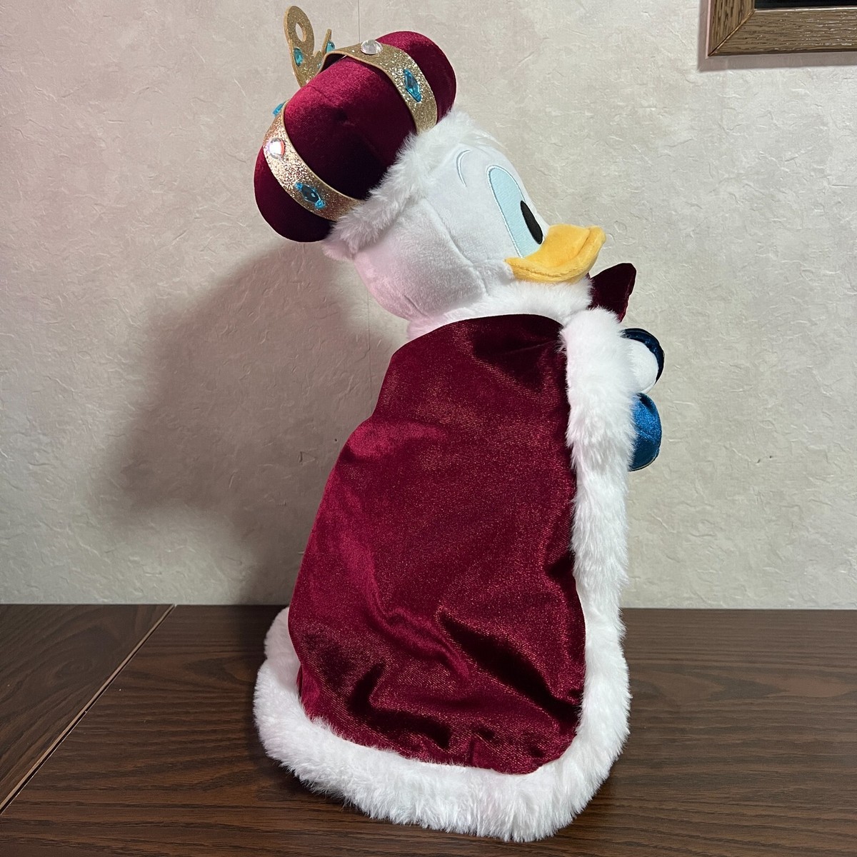 Disney Store Japan Donald Plush Toy DONALD THE KING BIRTHDAY