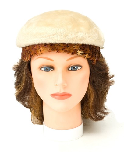 Retro Hat Felted Fur Christine Original Park Ave New York Fur Berry Red 1950s Vintage | Accessories | Retro Hat Felted Fur Christine  main image 3