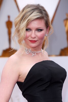 Actress Kirsten Dunst Pin up Poster Publicity Picture Photo Print 24x36
