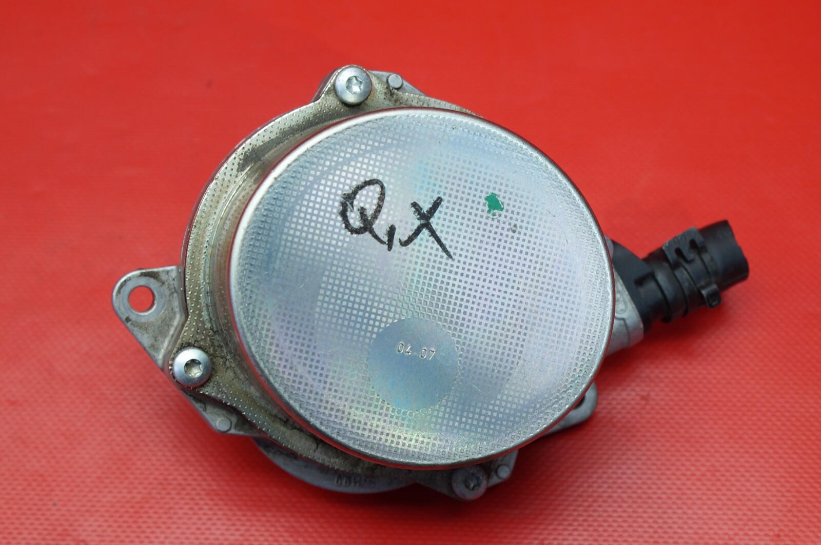 Vakuumpumpe Audi A4 8K A5 8T A6 4F 3,0TDI Unterdruckpumpe 057145100AE Original Q eBay