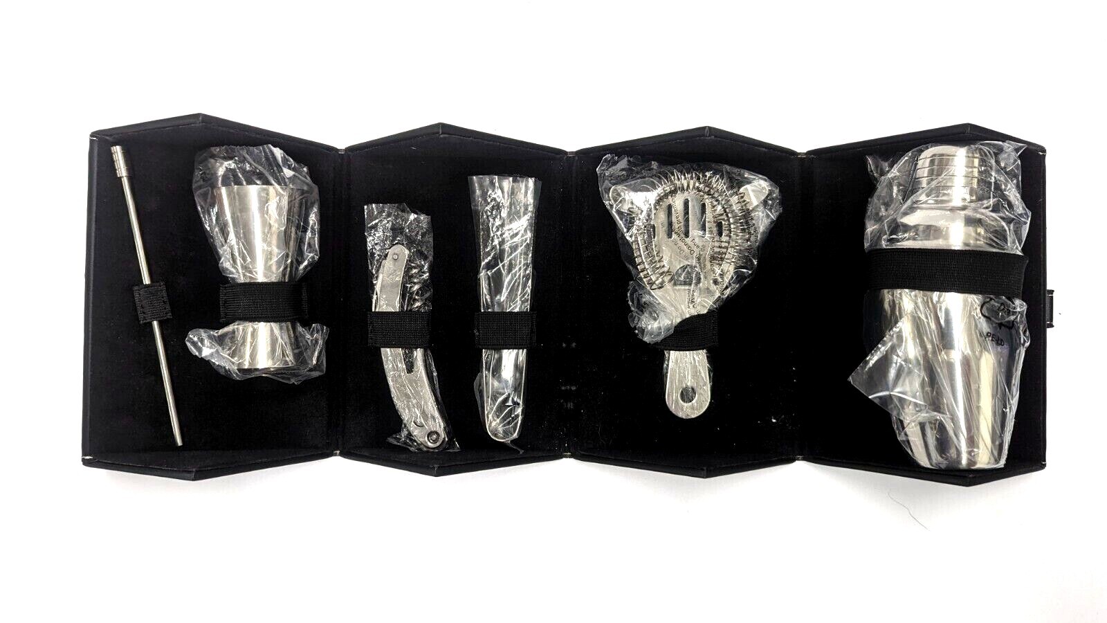 New 6 Piece Personal Barware Bar Cocktail Set in Portable Black Leather