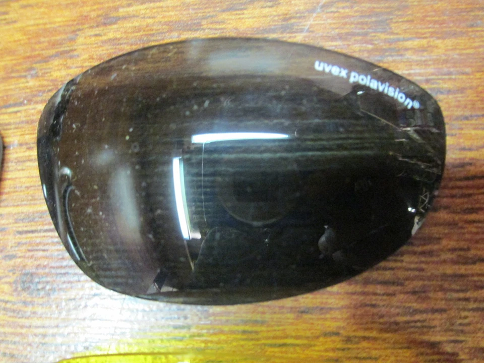 UVEX循环太阳镜黄色和灰色闪光镜片 — 第 2/3 张图片