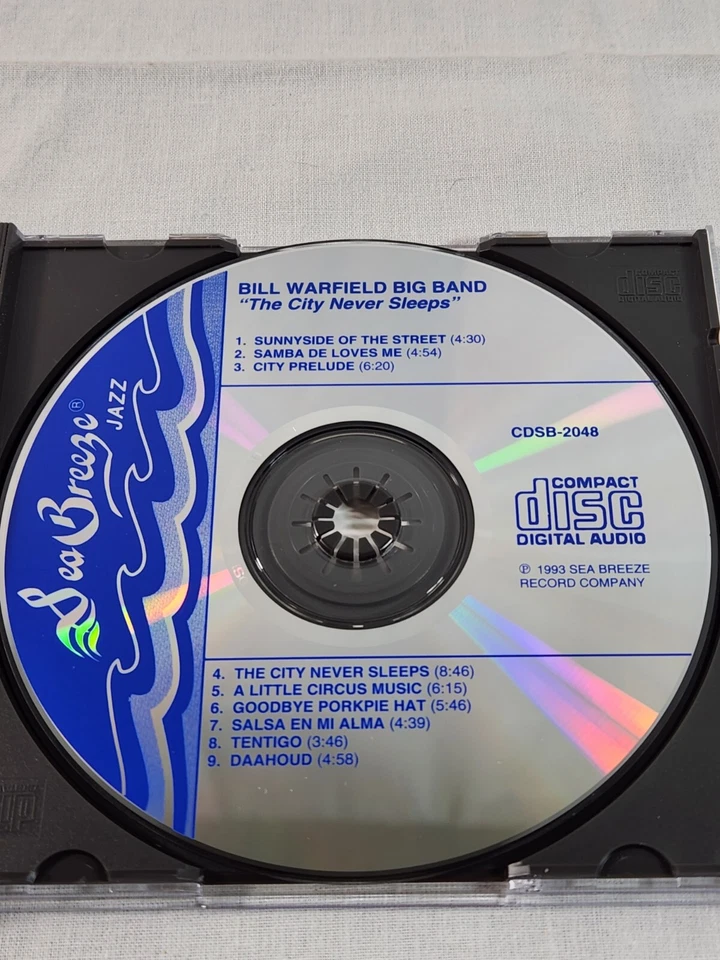 Bill Warfield Big Band - The City Never Sleeps (CD, 1993 Sea Breeze Jazz) FREESh Foto 3 de 4