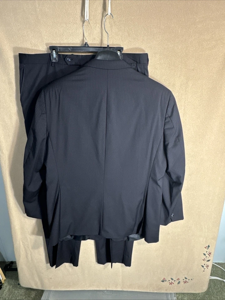 Traje Jones New York 48L 2 Piezas Azul Marino Oscuro Rayas 100% Lana 42x31 2 Botones Foto 4 de 4