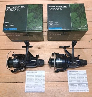 2 × Shimano Baitrunner DL 6000 RA Freilaufrollen Angelrollen Carp Fischen Angeln - Bild 1 von 4