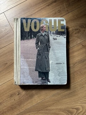 VOGUE PATTERNS RETAIL BOOK 1970 Yves Saint Laurent HERBST 70 *VINTAGE RARE VOGUE
