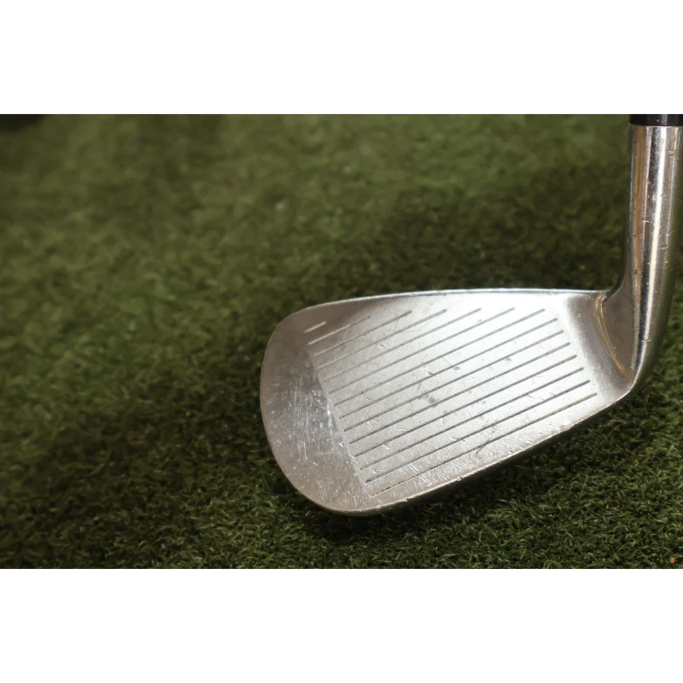 Bridgestone Precept Tour Premium ECW L Flex 35" Golf 9 Iron RH / 1H-S583 - Image 3 of 4