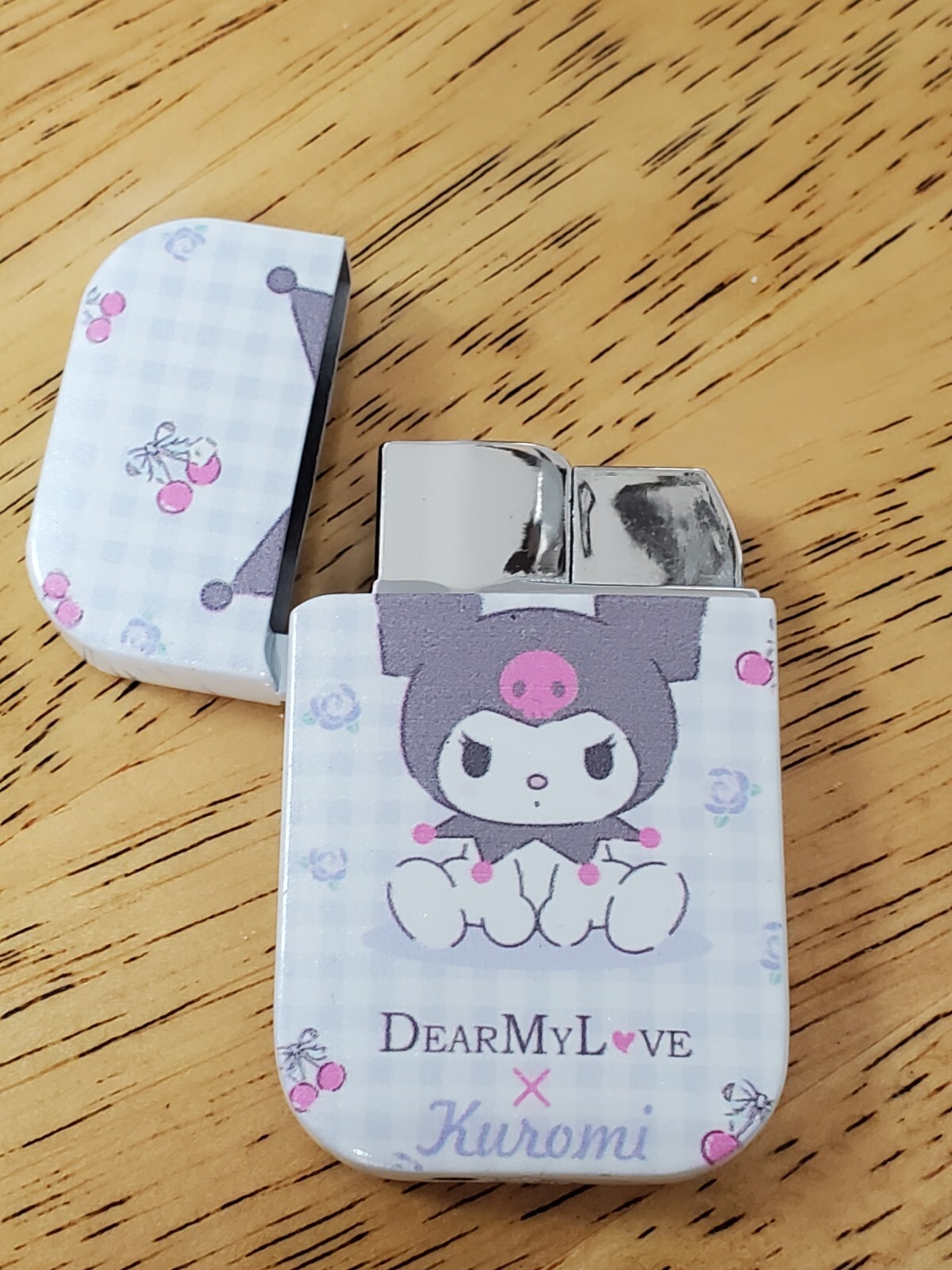 KUROMI PINK Flame Lighter Ultra Thin Sparkly Case 