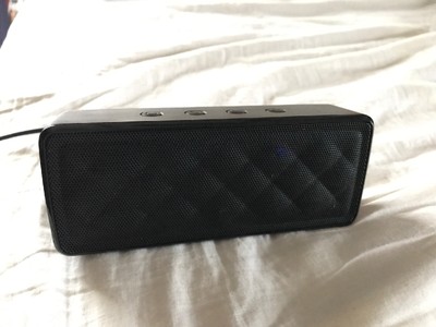 amazonbasics portable wireless bluetooth speaker