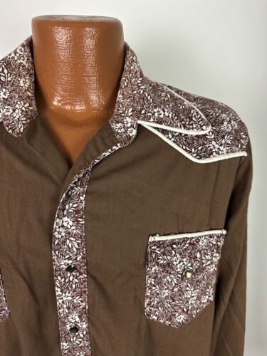 Camicia western vintage anni 70 fatta a mano uomo M marrone bordo floreale cane orecchio collare DIFETTO - Foto 2 di 20
