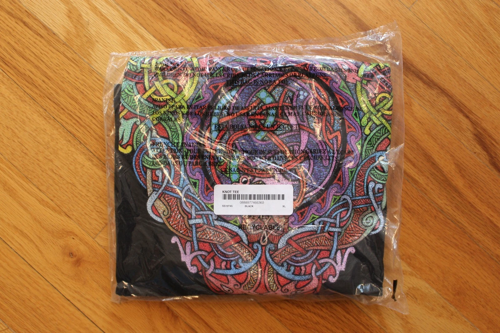T shirt noir Supreme Knot SS18 taille XL DS neuf en plastique coloré 2019