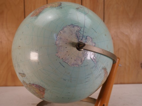 REPLOGLE TRUE-TO-LIFE WORLD GLOBE 12" METAL STAND VTG NEEDS REPAIR - Picture 8 of 11