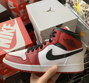 Nike Air Jordan 1 Mid 'Chicago White Heel' US8.5-US12 | eBay