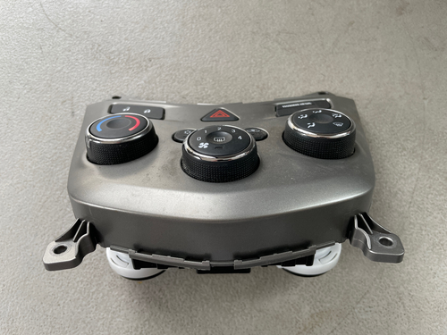 2012 Chevrolet Sonic Climate Heater Air Control - Picture 2 of 3