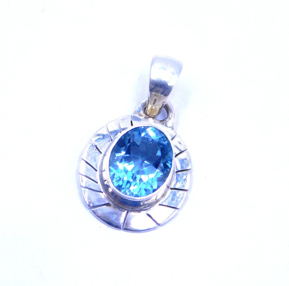 3.10 GM 925 Argento Sterling Naturale Topazio Blu Taglio Gemma Sottile Ciondolo - Immagine 4 di 4