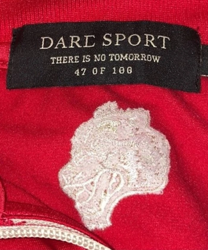 Nuevo DARC SPORT Régimen Civil Para hombres LG Body Building Club Cremallera Completa Chaqueta Roja Foto 3 de 3