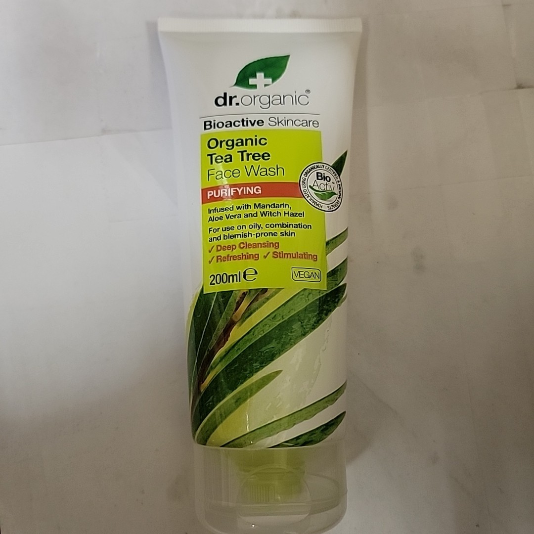Organic Tea Tree Face Wash 200ml