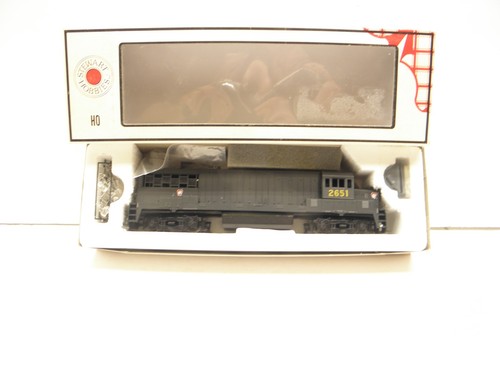 KATO/STEWART -U25 PENNSYLVANIA RAIL #2651 - ESCALA HO - ALIMENTADO | Condition: Used
