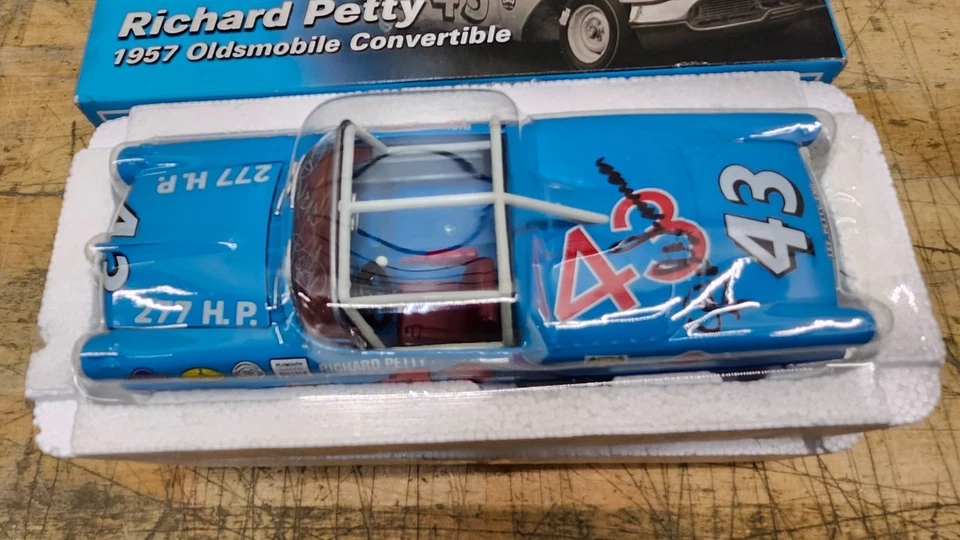 1957 Oldsmobile Convertible Limited Edition Richard Petty/Dale Inman Autographed - Image 3 of 4
