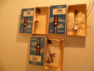 Piko Tageslichtsignale mit 2 Lampen rot grün LED 3 St. prima TT OVP