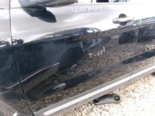 Used Front Left Door Assembly Front fits: 2017 Ford Explorer Limited L. Front Le