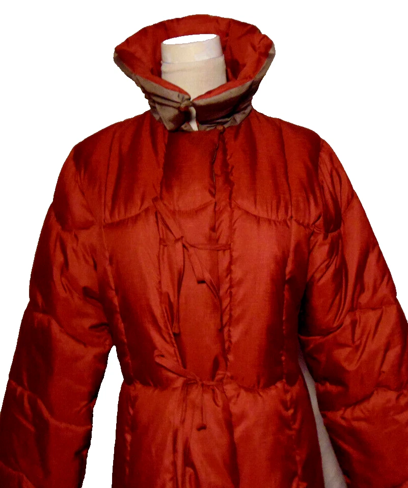 VTG FORECASTER OF BOSTON WOMENS REVERSIBLE QUILTED COAT COMFORTER SCALLOP HEM ~S - Image 3 of 4