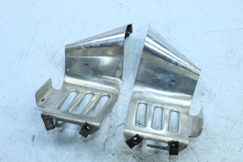 Yamaha SR VIPER LTX 2014 OEM refuerzo submarco izquierdo derecho 8Jp-F1996-00-00 Foto 3 de 4