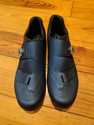 ZAPATOS DE CICLISMO SHIMANO RC5 AZUL PARA HOMBRE ZAPATILLAS COMO NUEVOS TALLA 48 UK 12 - Imagen 4 de 11