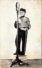 Postcard 1941 Calling Philip Morris Boy Portrait D179