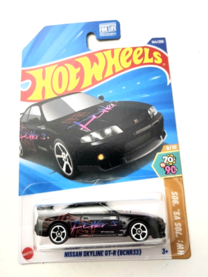 ホットウィール NISSAN SKYLINE GTR BCNR33 10台 Amazon.com: Hot Wheels Boulevard Nissan Skyline GT R (BCNR33