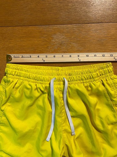 Nike Men's Lined Swim Trunks Yellow Size S Drawstring Mesh beach Surfing EUC - Picture 2 of 10