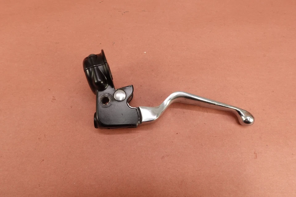 Harley-Davidson Softail 2000-2006 estándar FXST EMBRAGUE PALANCA MONTAJE PERCHA Foto 3 de 4