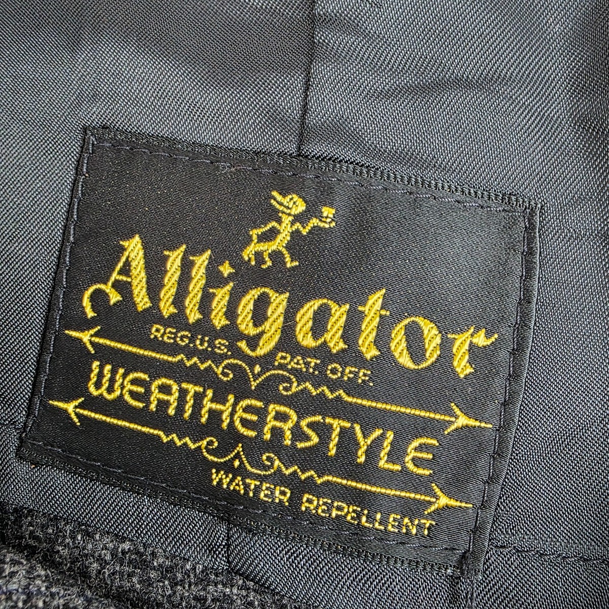 Alligator Weatherstyle Wool Tweed Overcoat Mens 40L Gray Fleck