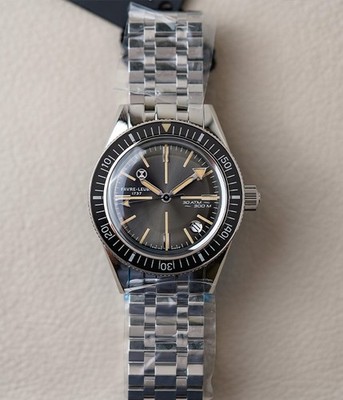 Favre Leuba Deep Raider Revival 00.20307.100.06.200 Men's Automatic Watch 39mm