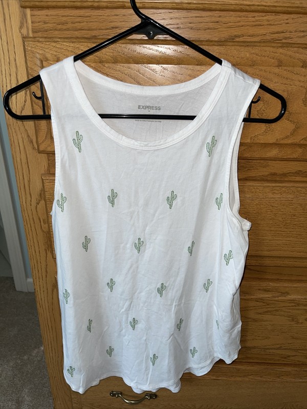Express Womens Large Tank Top With Cactuses 