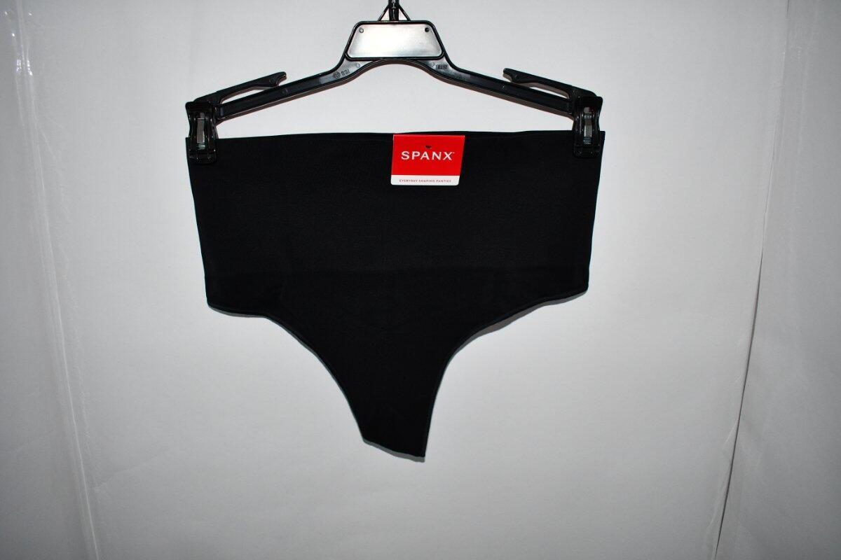 SPANX EcoCare Seamless Shaping Thong in Black Size: LG #SS0815 NWT