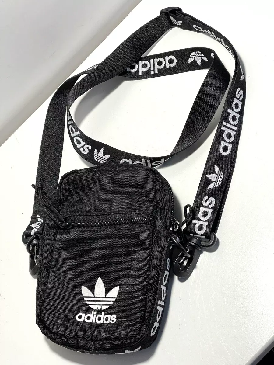 Adidas small top shoulder bag